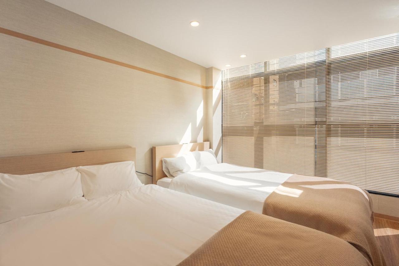 谷町君・星hotel・道頓福居 Osaka Exteriör bild
